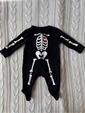 Old Navy Black Skeleton Footed One-Piece with Red Heart Accent
